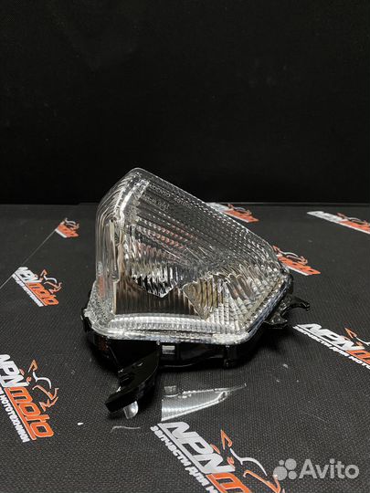 Поворотник передний правый Kawasaki Z1000SX 11-16