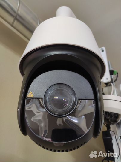 Камера видеонаблюдения, номера машин с 500 метров