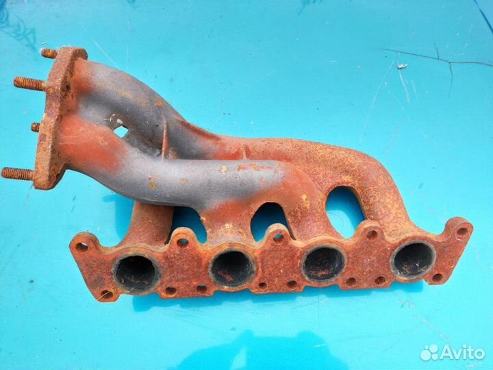 Коллектор выпускной Audi A4 B5 1.8