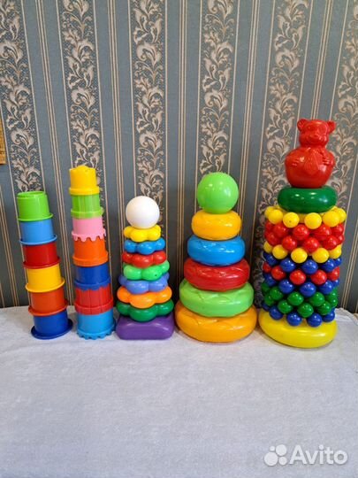 Детские развивающие игрушки до 2лет