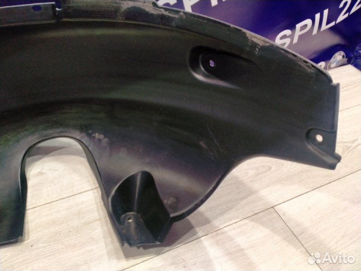Подкрылок задний левый Bmw X3 E83 M54B25 01/2006