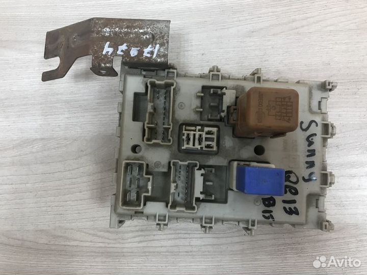 Блок предохранителей Nissan Sunny B15 с1998-2005г