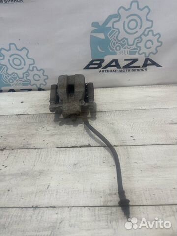 Суппорт задний правый Toyota RAV 4 3