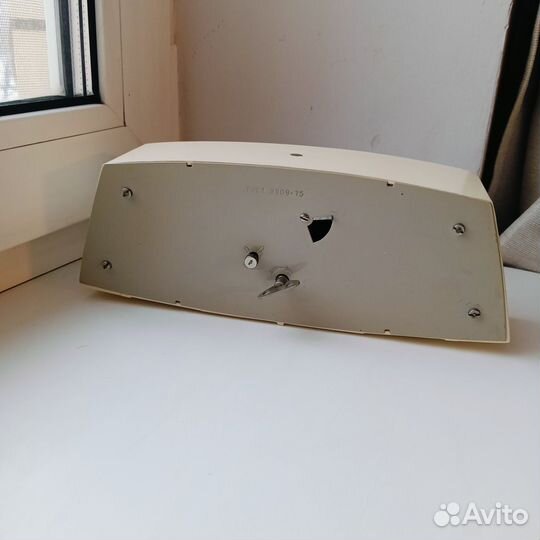 Часы настольные Маяк ретро отл