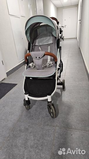 Коляска легкая прогулочная yoya Plus 2