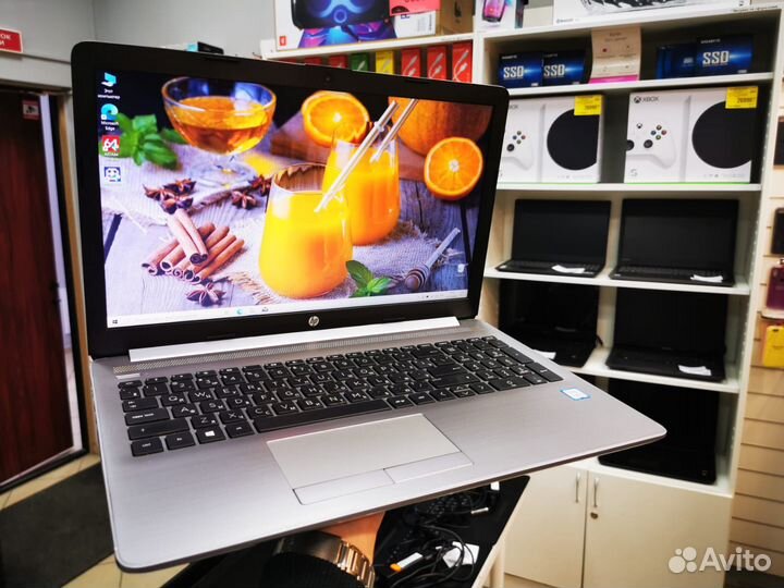 Ноутбук HP FHD Core i3 7gen 8gb DDR4 SSD 256gb