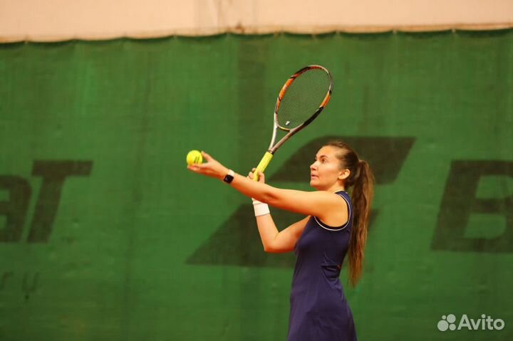 Спортивное платье для тенниса