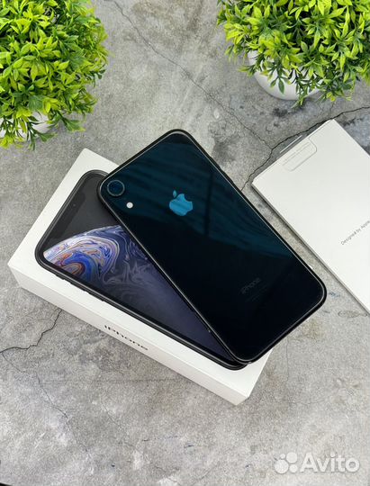 iPhone Xr, 64 ГБ