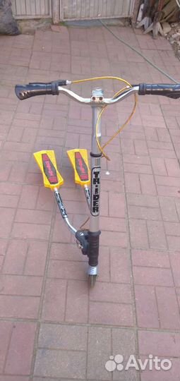 Самокат трехколесный 