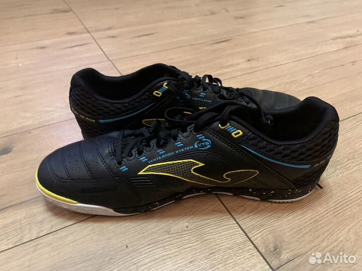 Футзалки джома