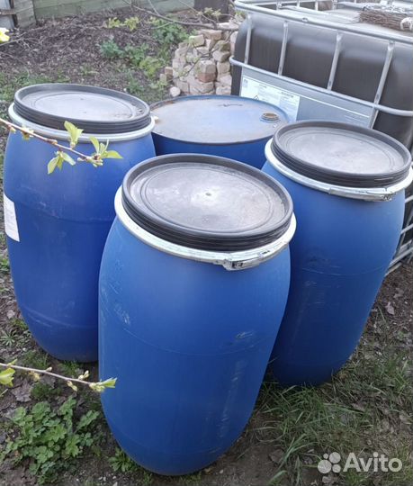 Бочка бластиковая 200л