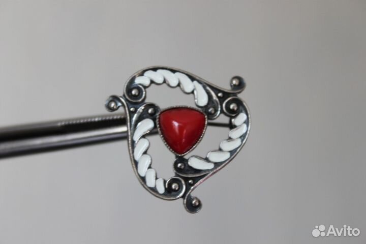 Винтажная брошь.