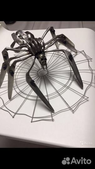 Паук интерьерный