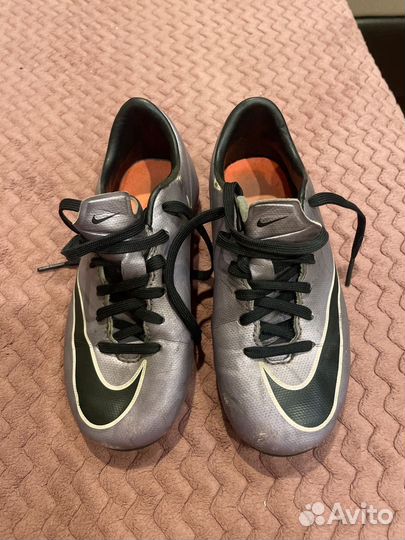 Бутсы шипованные