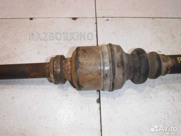 Привод передний правый