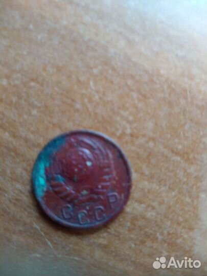 Продам монету