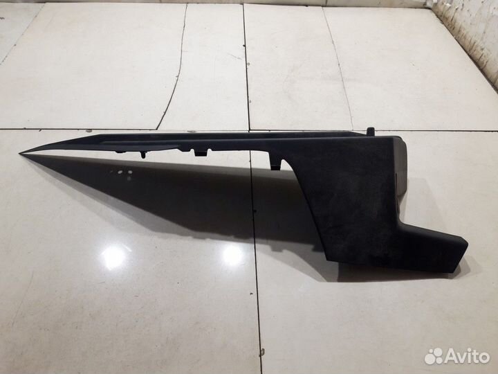 Накладка стойки (задняя правая) (Renault Arkana)