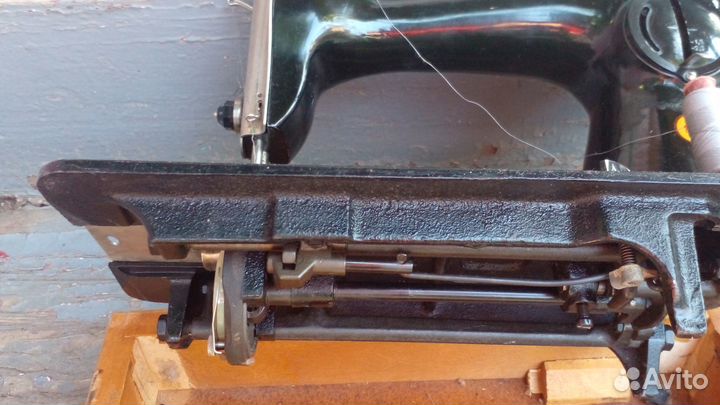 Ручная, настольная швейная машинка Подольск