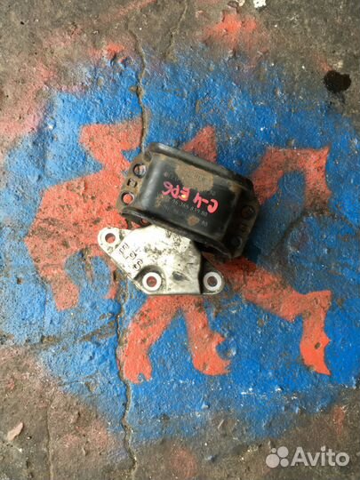 Подушка мотора Citroen C4 / Ситроен С4