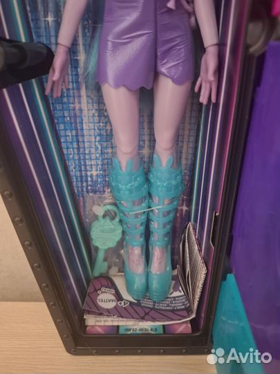 Кукла монстер хай