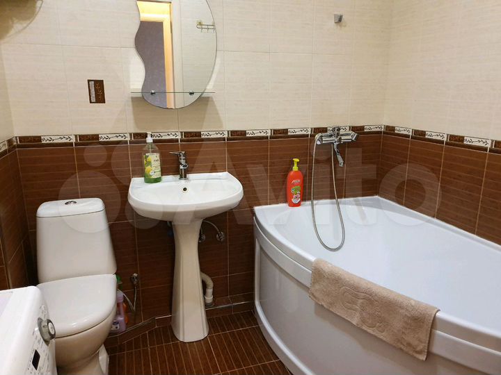 1-к. квартира, 42 м², 3/9 эт.