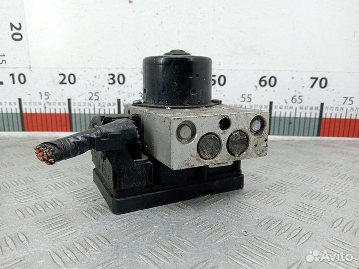 Блок ABS для Volvo V70 2 8671224