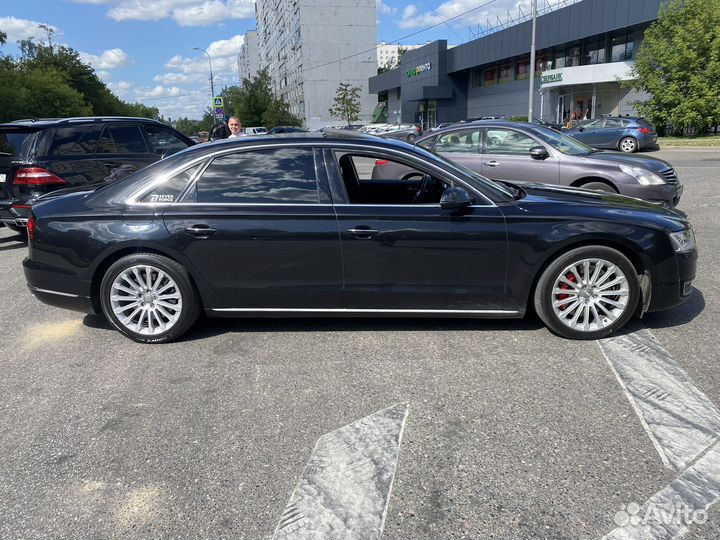 Audi A8, 2014