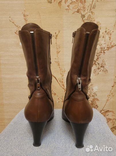 Полусапожки кожаные женские