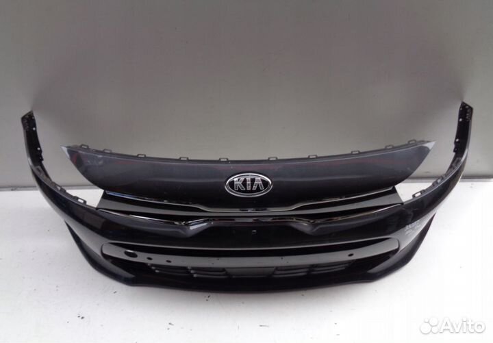 Бампер на Kia Rio IV