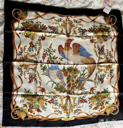 Шелковый платок женский