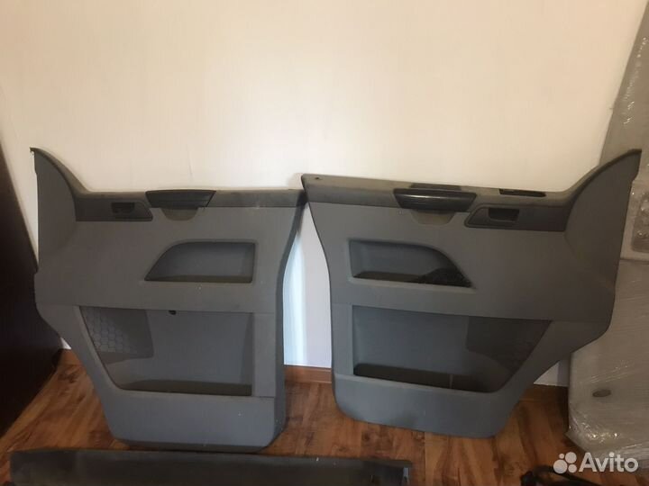 Салон Volkswagen Transporter T5