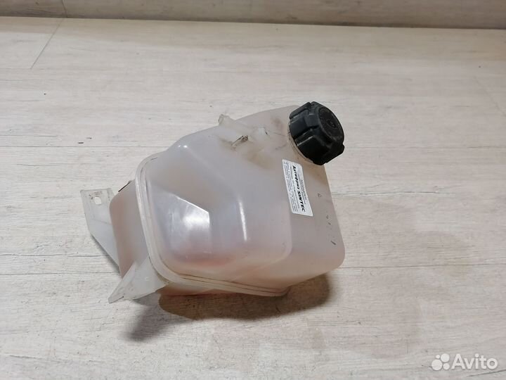 Бачок расширительный LADA Granta Лада Гранта