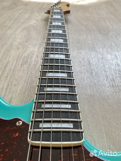 Электро гитара
