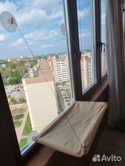 Лежанка для кошек бу