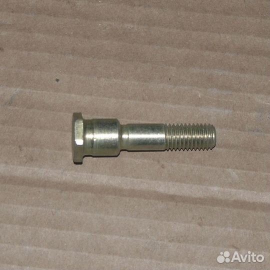 Ось рычага переключения передач маз