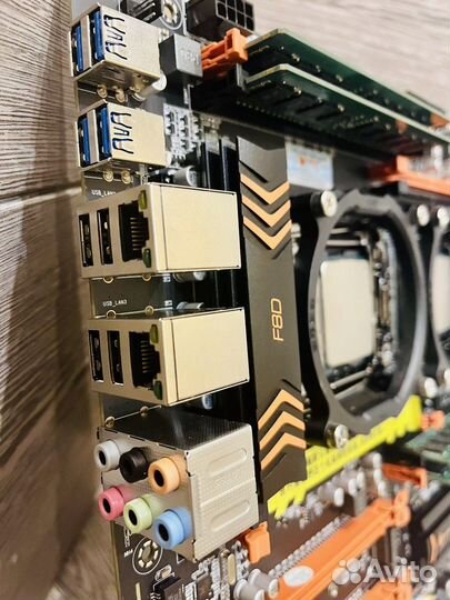 Huananzhi x99 f8d 2011v3 Xeon 2x2670v3 32gb DDR4