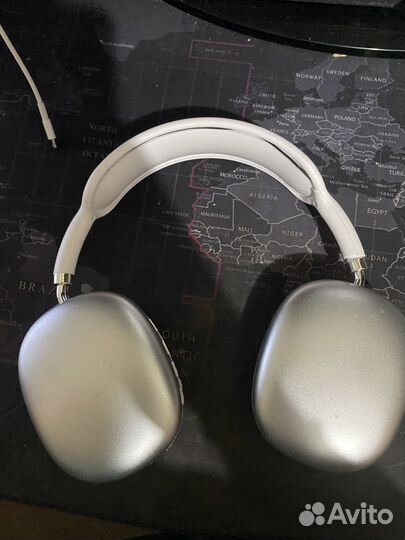 Беспроводные наушники