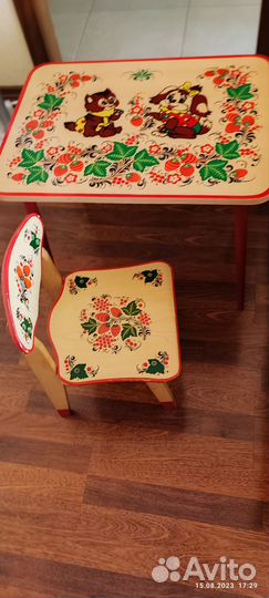 Детский стол и стул