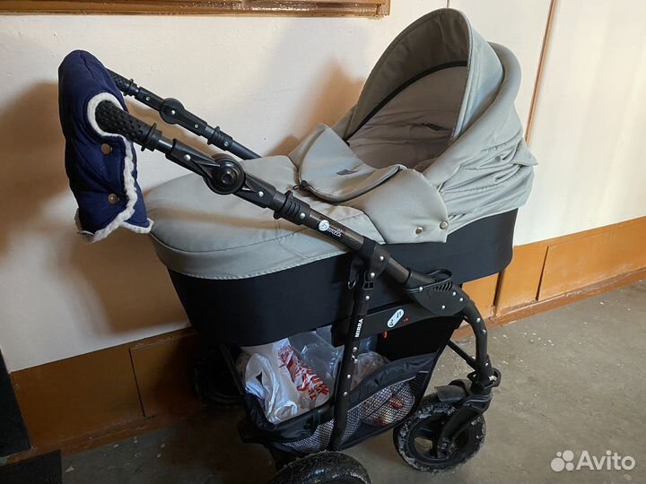 Коляска -люлька и коврик развивающий