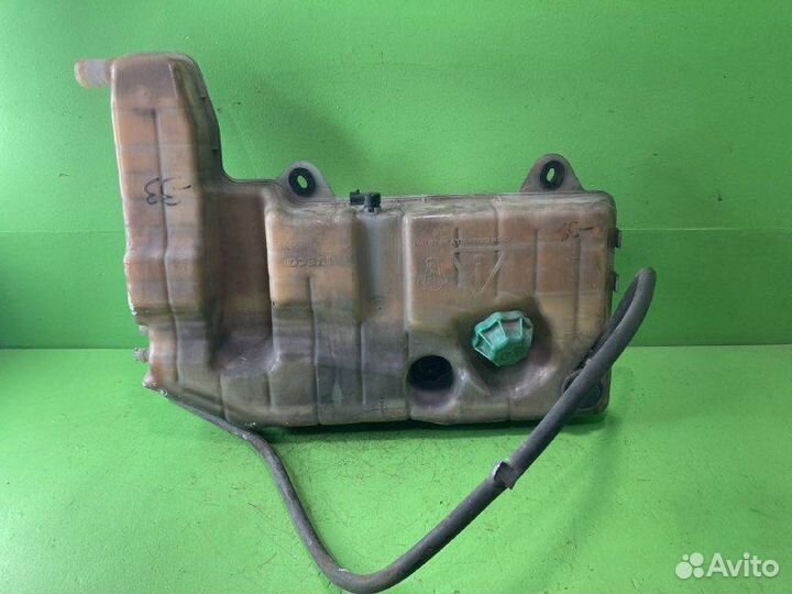 Бачок расширительный радиатора iveco stralis