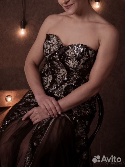Вечернее платье
