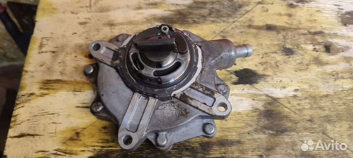 Вакуумный насос n46