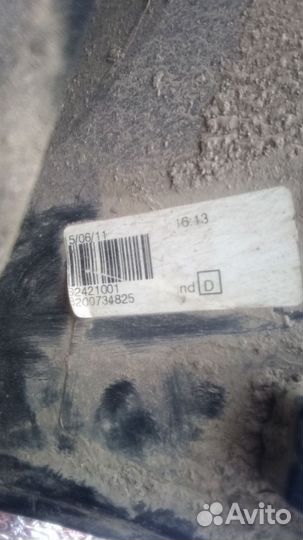 Фонарь задний левый Renault sandero 2