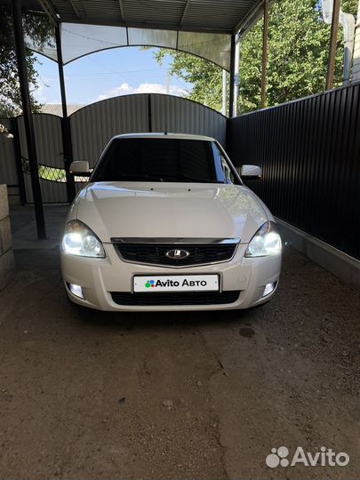 LADA Priora 1.6 МТ, 2014, 200 000 км