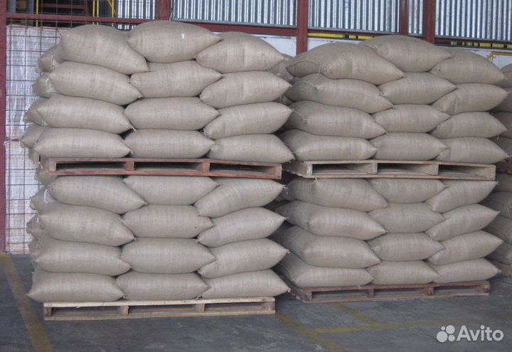 Комбикорма для птиц и с/х животных опт