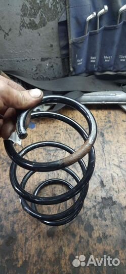 Пружина передняя audi а3 5Q0411105EK