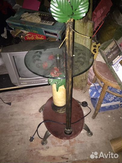 Светильник напольный бу(металл,стекло)
