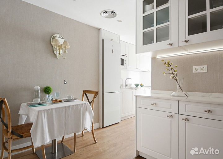 Кухня прямая белая