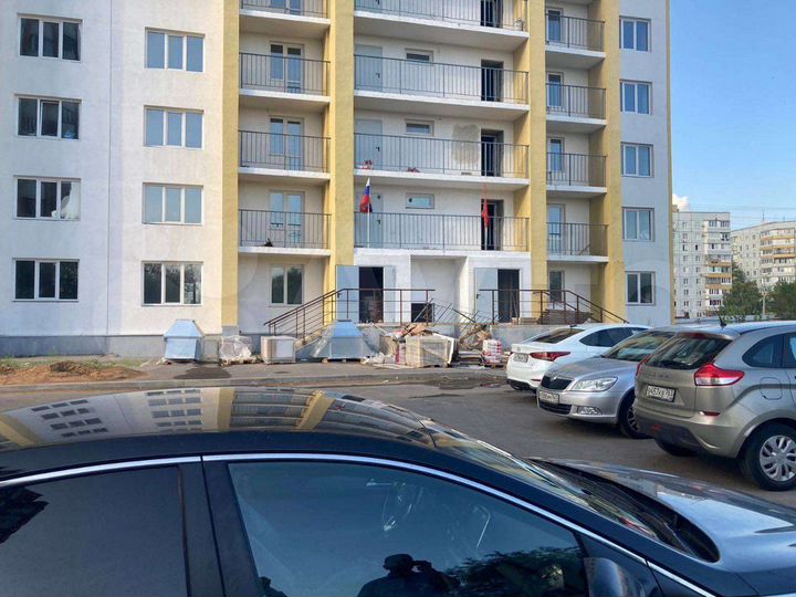 1-к. квартира, 42 м², 8/16 эт.