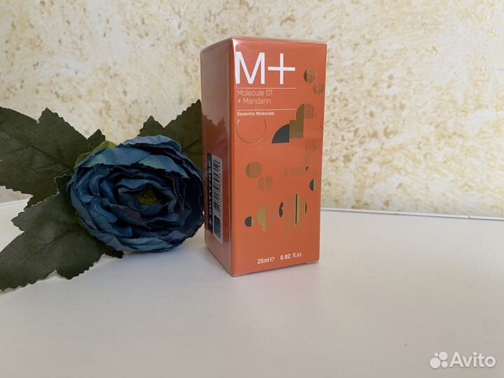 Escentric Molecules Molecule 01+Mandarin